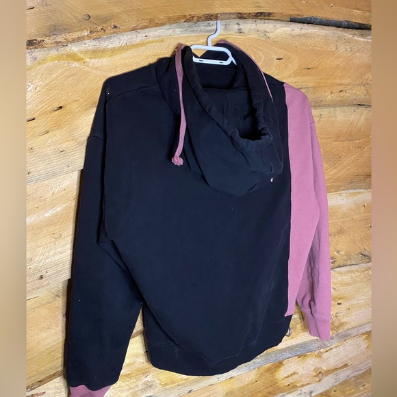 Armani Exchange Hoodie size small - Picture 3 of 3